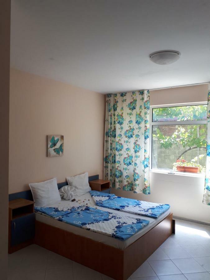 Blue House - Синята Къща Obzor Exterior foto