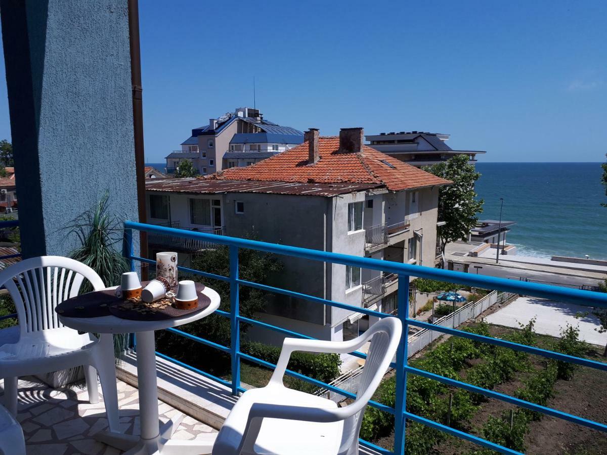Blue House - Синята Къща Obzor Exterior foto