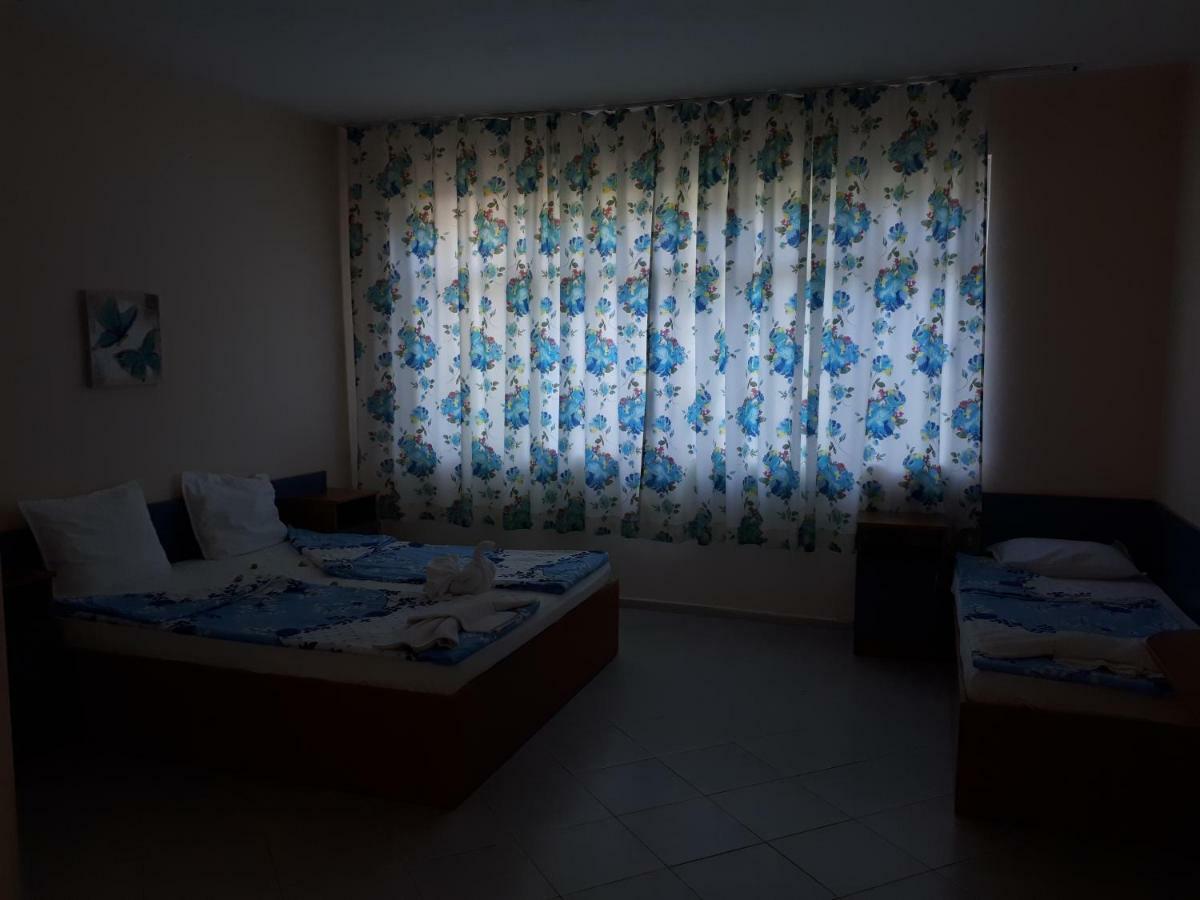 Blue House - Синята Къща Obzor Exterior foto